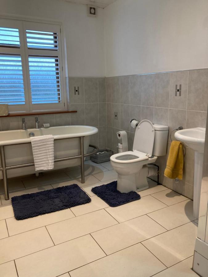 Green Villa Hickleton Екстер'єр фото