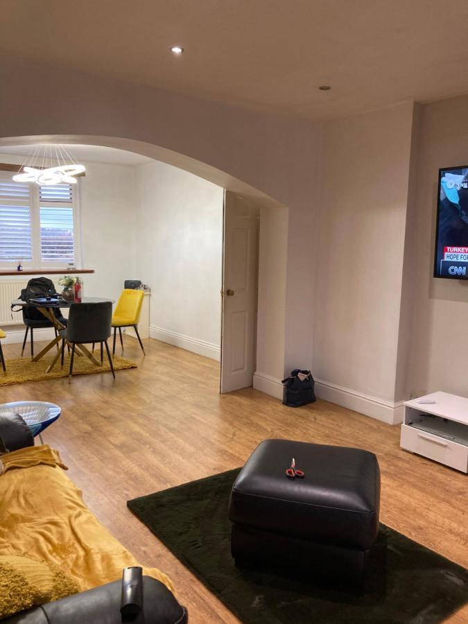 Green Villa Hickleton Екстер'єр фото