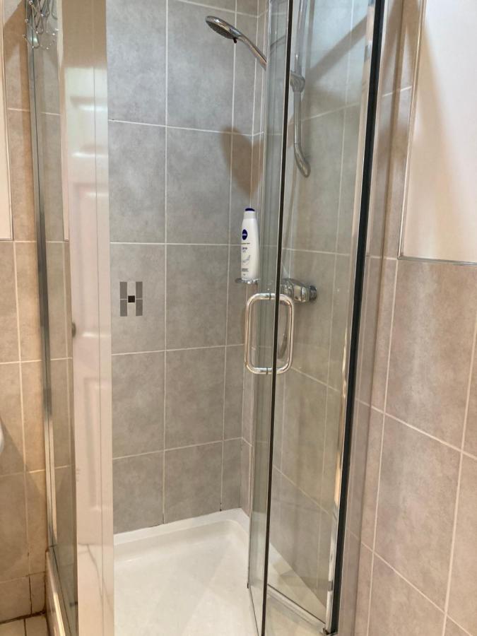 Green Villa Hickleton Екстер'єр фото
