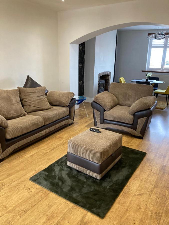 Green Villa Hickleton Екстер'єр фото