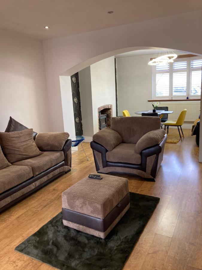 Green Villa Hickleton Екстер'єр фото